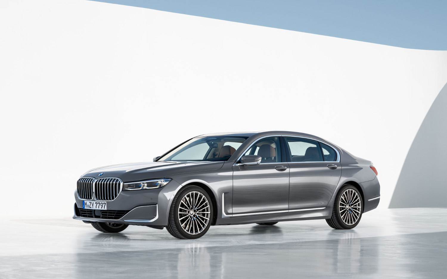 Bmw 7 Series 750 Li Xdrive 2020 Suv Drive